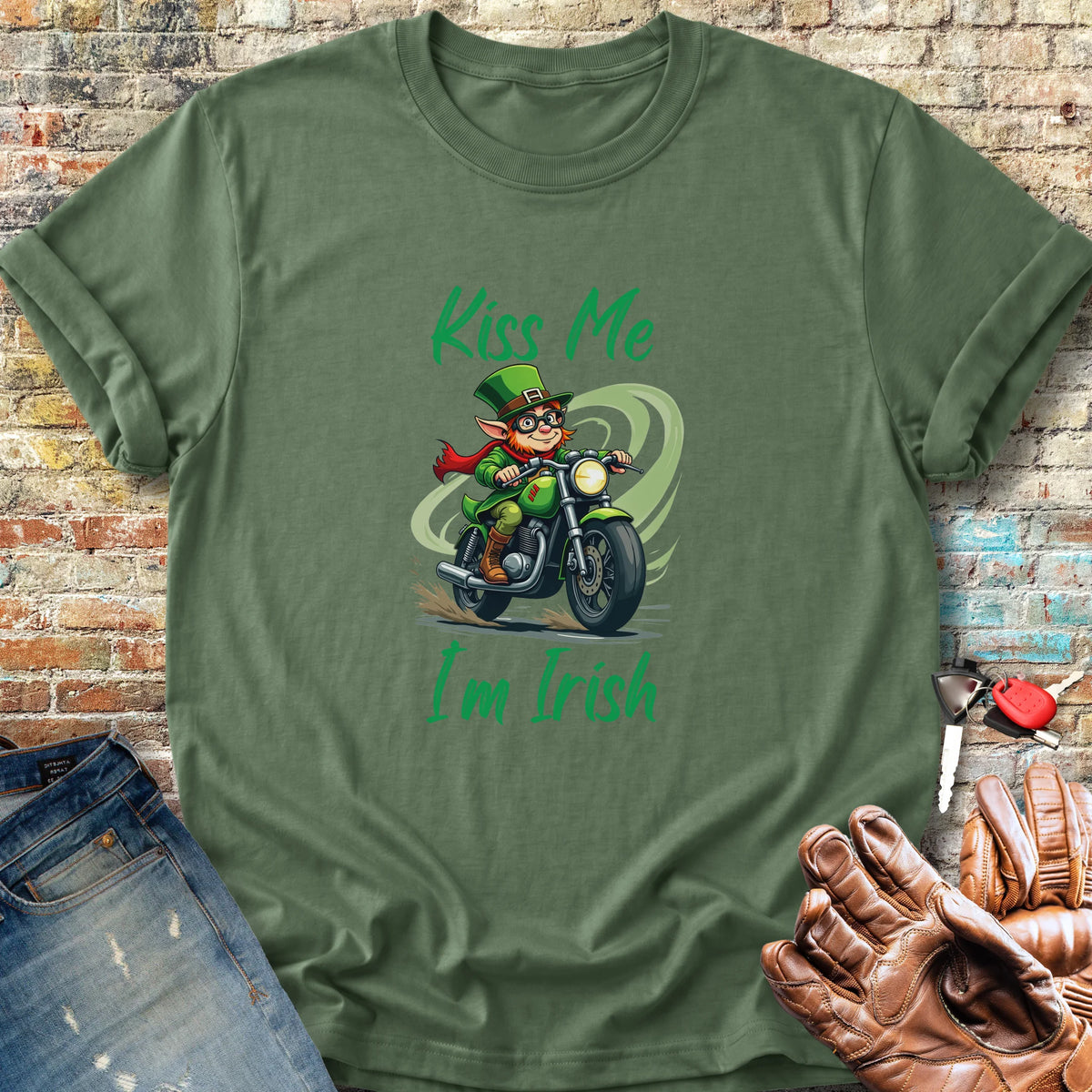 Kiss Me (Leprechaun) Classic T-Shirt - Military Green