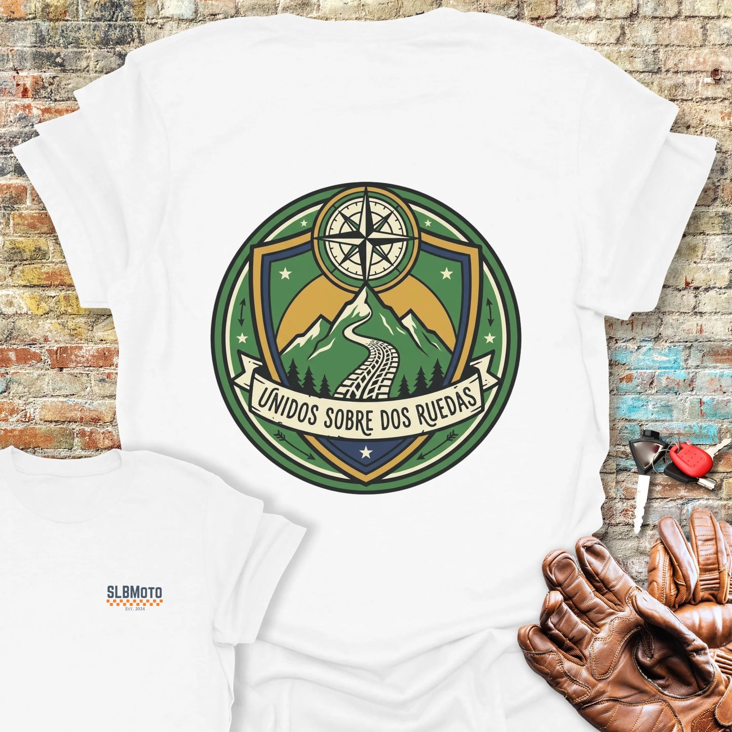 Unidos Sobre Dos Ruedas Back Print T-Shirt - White