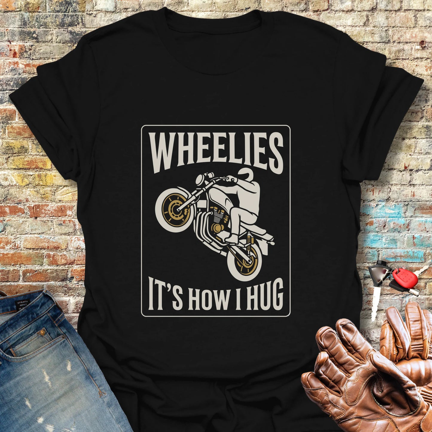 How I Hug T-Shirt - Black