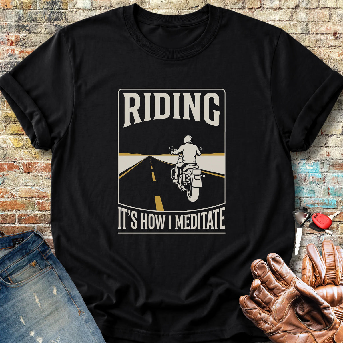 How I Meditate Classic T-Shirt - Black