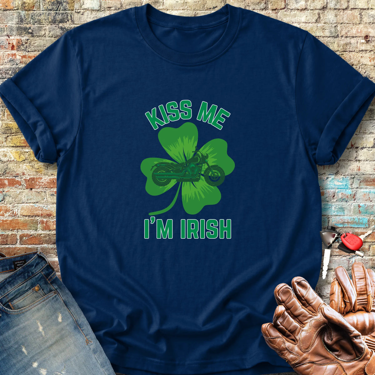 Kiss Me (Shamrock) Classic T-Shirt - Navy