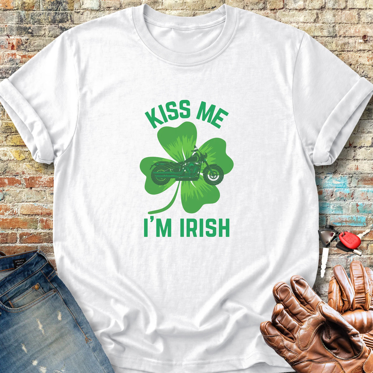 Kiss Me (Shamrock) Classic T-Shirt - White
