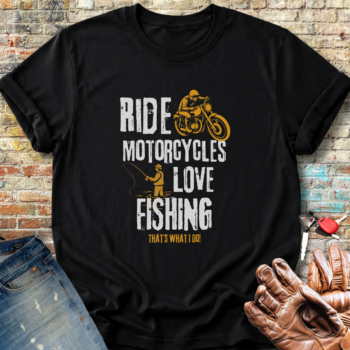 Love Fishing Classic T-Shirt - Black