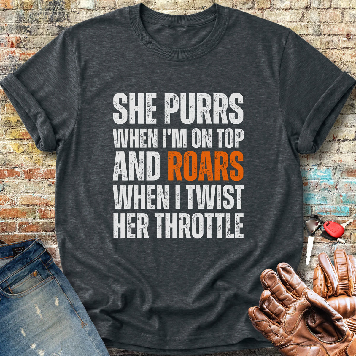 She Purrs Classic T-Shirt - Dark Heather