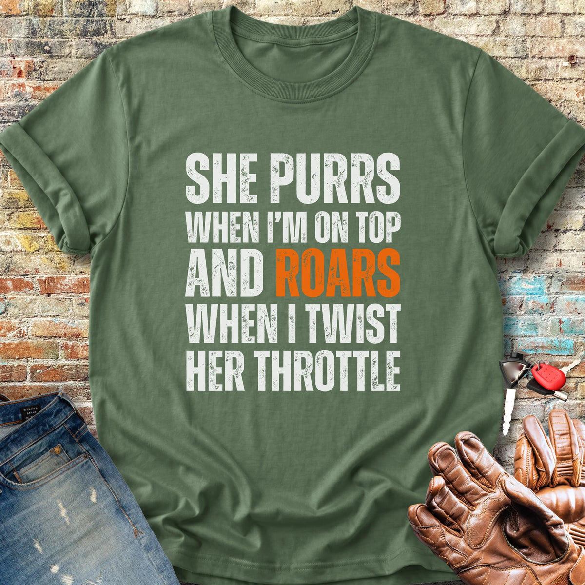 She Purrs Classic T-Shirt - Military Green